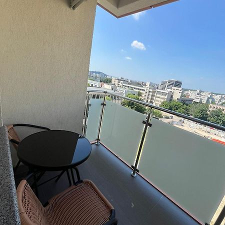 Divine Comfort Apartments Palas Mall Iasi Exterior foto