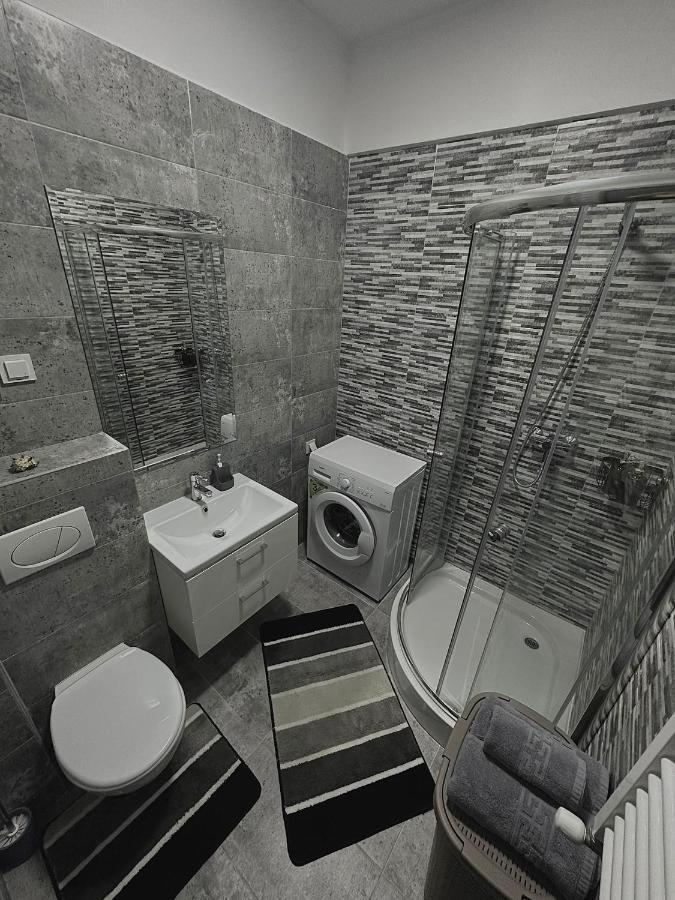 Divine Comfort Apartments Palas Mall Iasi Exterior foto